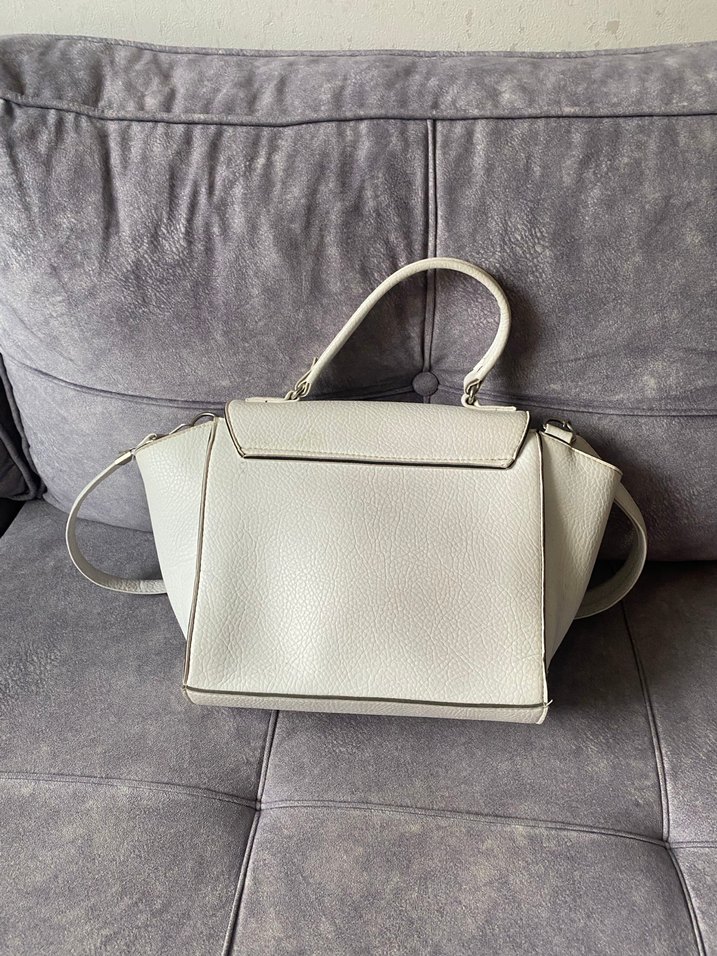 Minimalist Beyaz Deri Kadın Çanta - Görsel 4