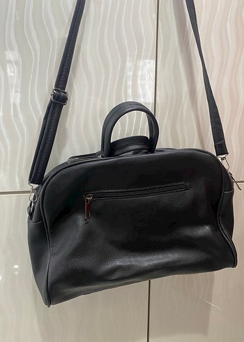 Siyah Deri Fermuarlı Kadın Çanta - Görsel 2