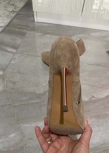 Bej Süet İnce Topuklu Bot - Görsel 4