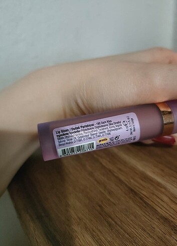 Maybelline Beaulis Liplicious Gloss 195 Dark Kiss
