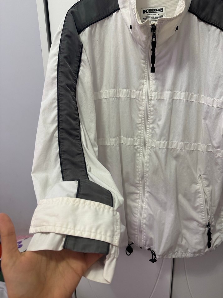 Gri Detaylı Beyaz Kadın Fermuarlı hırka ceket - Görsel 3