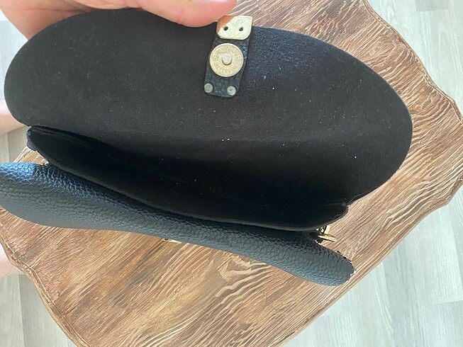  Beden siyah Renk Askılı çanta