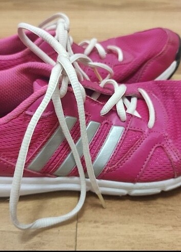 Adidas Pembe Spor Ayakkabı 