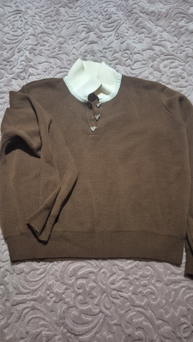 Kahverengi Yaka Detaylı Kadın Triko Kazak - Görsel 2