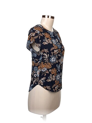 H&M H&M Bluz %70 İndirimli.