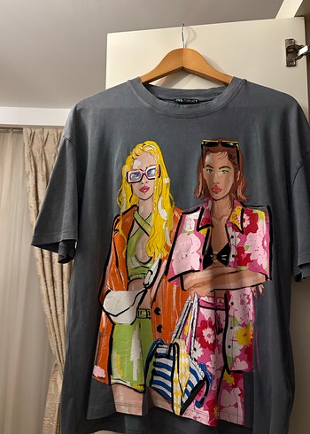 Gri Baskılı Oversize Kadın Tişört