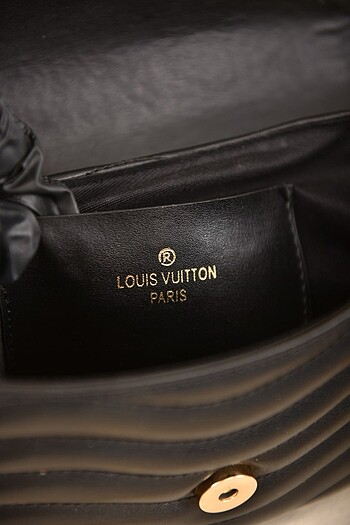  Beden siyah Renk Louis vuitton New wave multi pochette