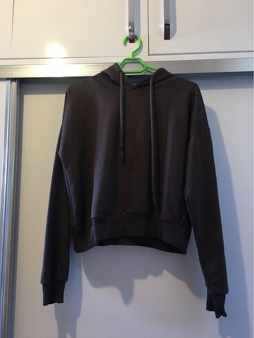 Crop sweat