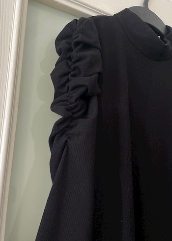 Uzun Kollu Siyah Fırfırlı Gotik Elbise - Görsel 2