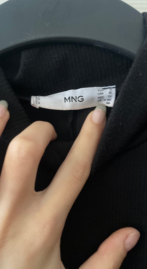 Uzun Kollu Siyah Fırfırlı Gotik Elbise - Görsel 3