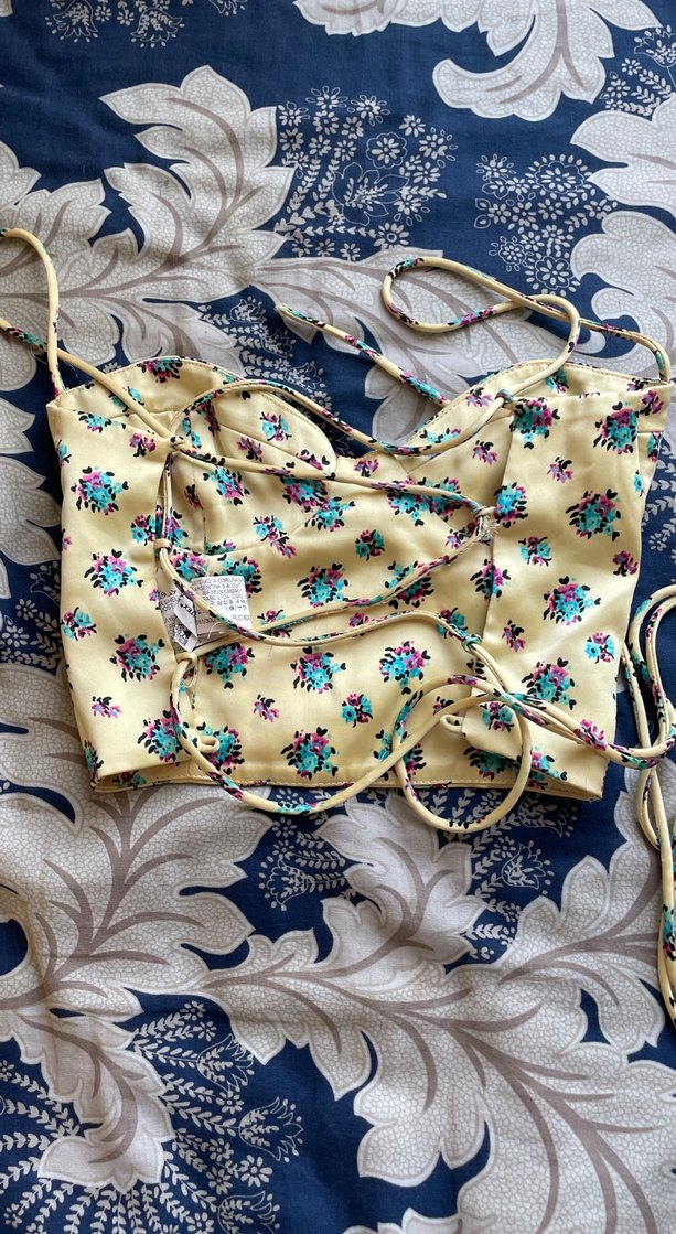 Sarı Çiçek Desenli Mini Büstiyer - Görsel 2