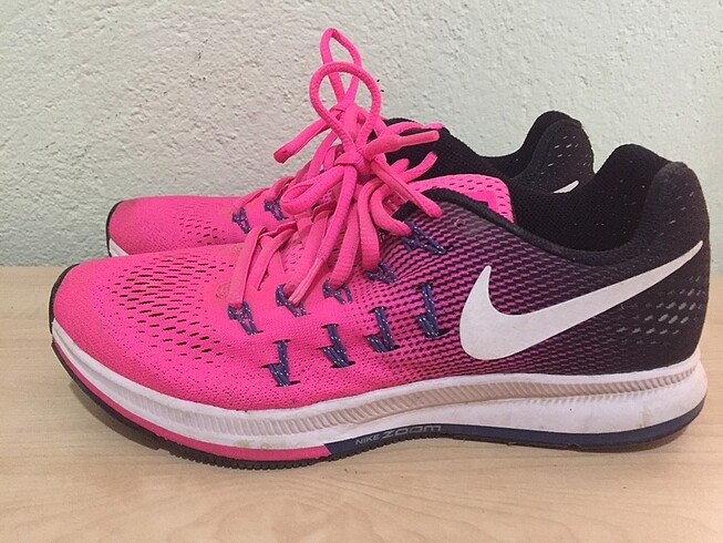 38 Beden Nike Spor Ayakkabı