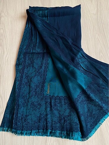 Çift taraflı eşarp - Görsel 2