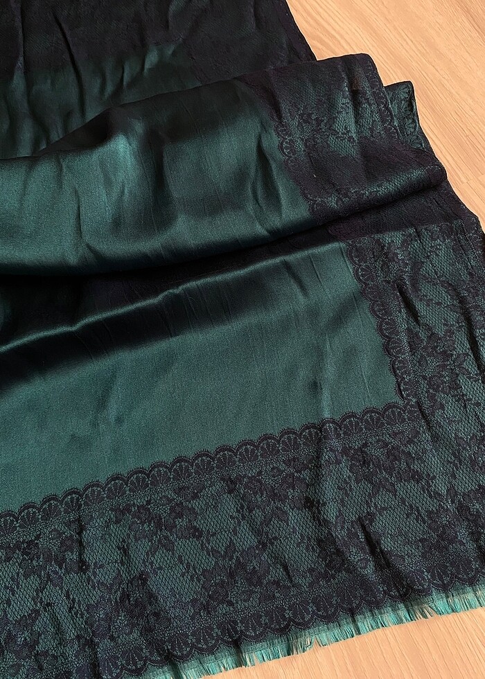 Çift taraflı eşarp - Görsel 4