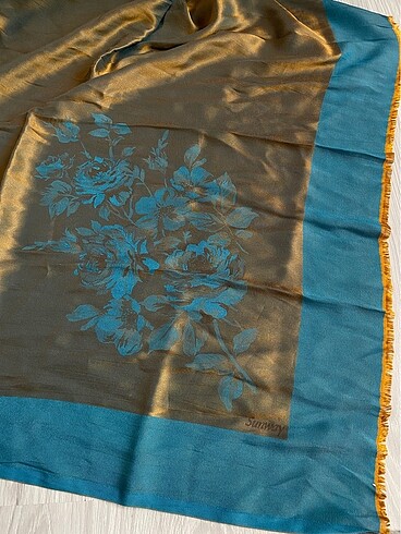 Çift taraflı Eşarp - Görsel 3