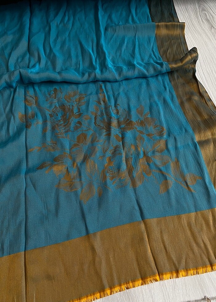 Çift taraflı Eşarp - Görsel 2