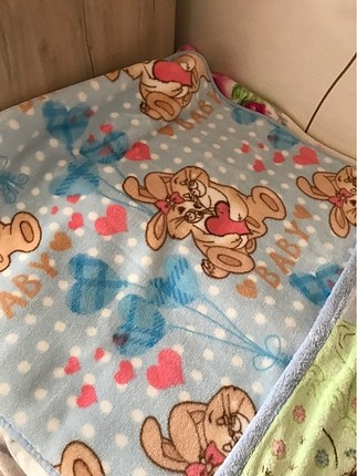 Mavi kundak
