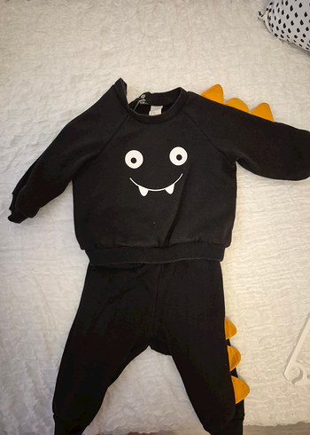 Siyah Goth Bebek Takımı Uzun Kollu 4-6 ay