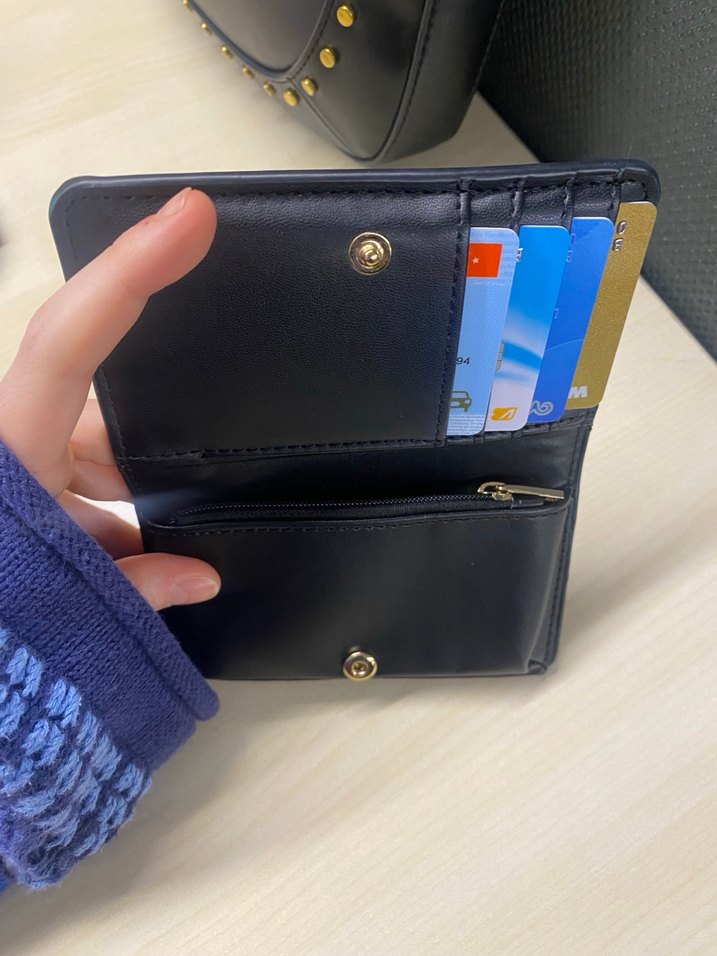 Mango Yılan Derisi Desenli Deri Kadın Cüzdan - Görsel 3