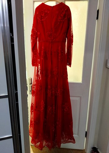 Kırmızı Dantel İşlemeli Uzun Abiye Elbise - Görsel 5