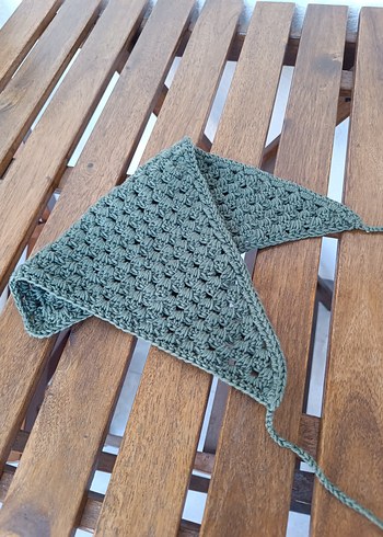 Zara Haki yeşil saç bandana
