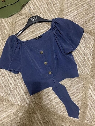 Quzu marka crop gömlek