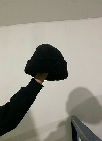 Diğer Şapka 