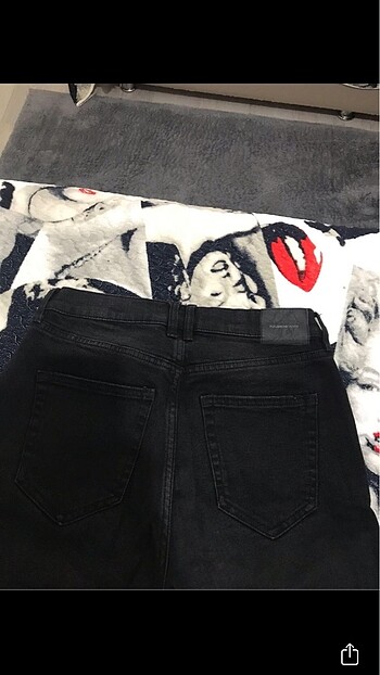 l Beden Pull and bear pantolon