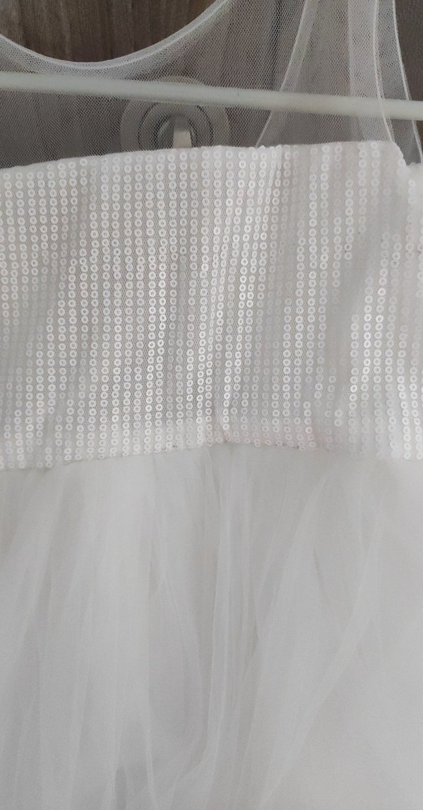 Beyaz pullu tüllü Kız Çocuk Elbisesi - Görsel 3