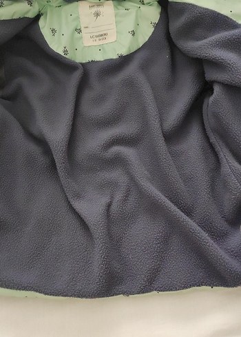 Kız Çocuk Kapüşonlu Yeşil Mont - Görsel 3