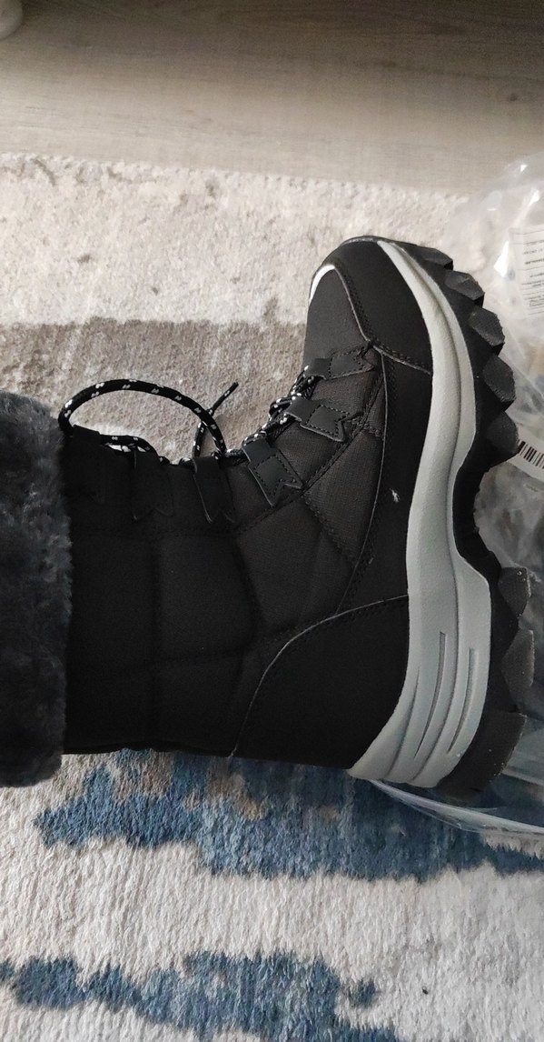 Kadın outdoor Bot - Görsel 5