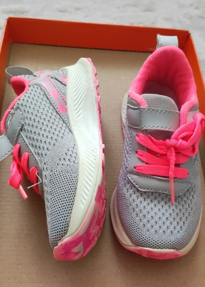 Gri pembe spor ayakkabı  - Görsel 2