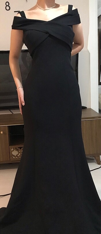 Balık model siyah elbise