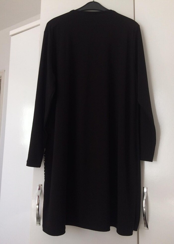 Siyah Tüllü Tunik - Görsel 3