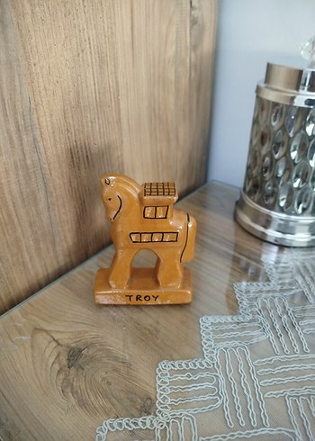 Camel Rengi At Figürün C.KALE İmzalı - Görsel 2