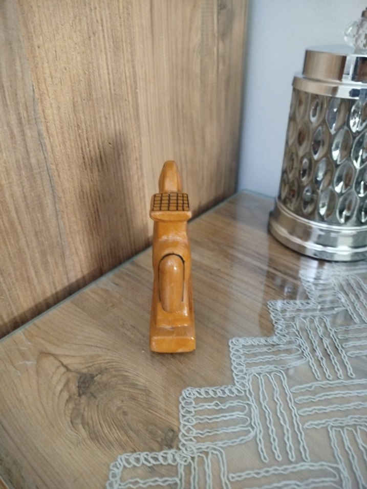 Camel Rengi At Figürün C.KALE İmzalı - Görsel 3