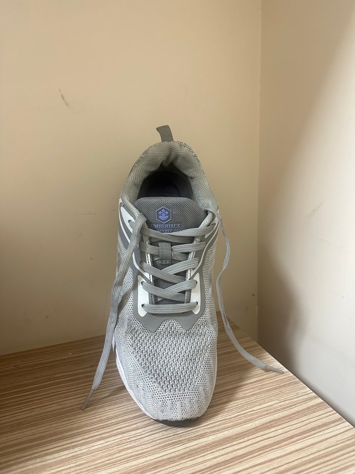 Gri Bağcıklı Spor Ayakkabı - Görsel 4