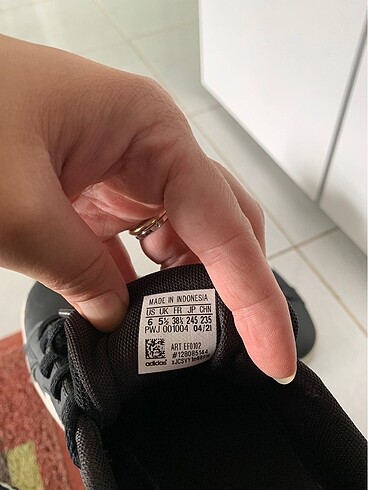 Adidas spor ayakkabı