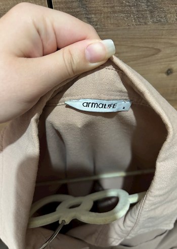 Armalife Bej Düğmeli Gömlek