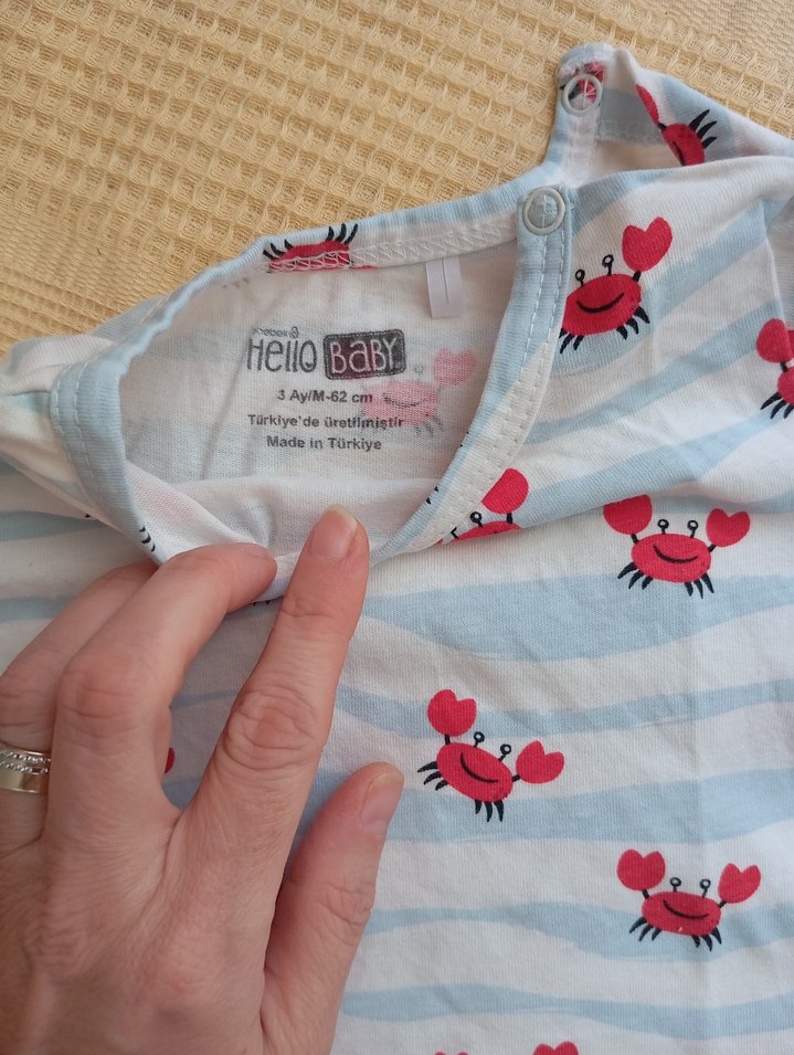 Renkli Baskılı Erkek Bebek Kısa Kollu Tulum - Görsel 2