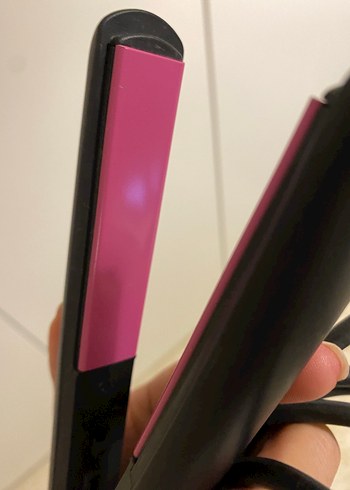 Philips Philips Pembe Seramik Saç Düzleştirici