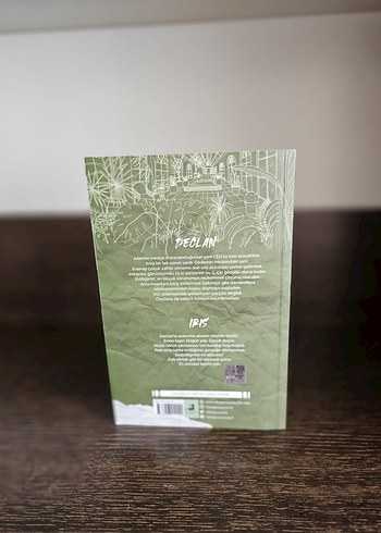 Beklenmedik Koşullar Roman Kitap