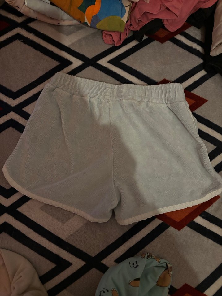 Kız Çocuk Kadife Şort - Görsel 2