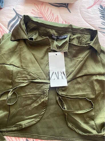 Zara Saten Üst
