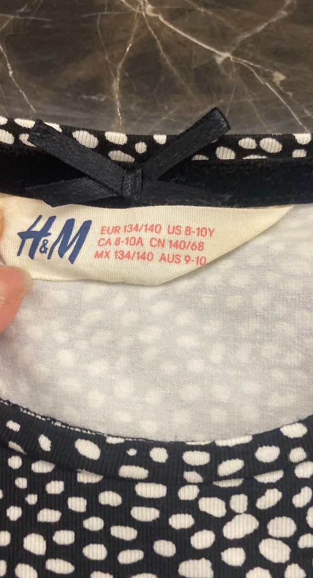 Uzun Kollu Siyah Yılan Desenli Fırfırlı Bluz - Görsel 2