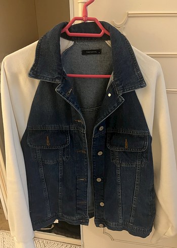Düğmeli Beyaz Denim Kadın Ceket