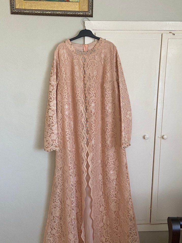 Bej Dantelli Kadın Uzun Elbise - Görsel 2