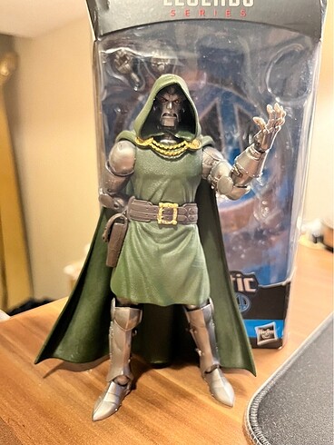 Marvel Legends Doctor Doom