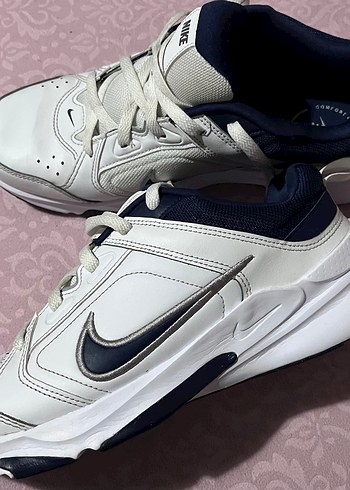 Nike 44