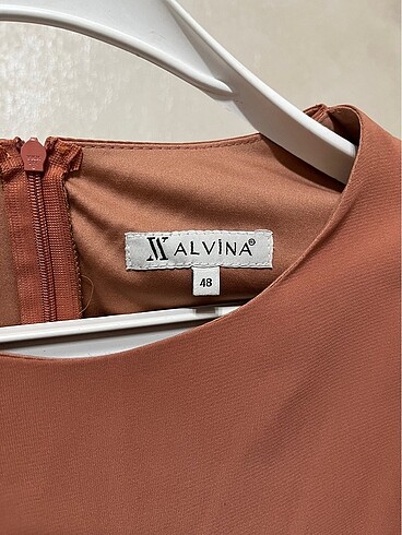 Alvina Alvina abiye